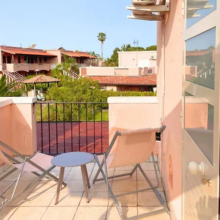 Riva Dei Delfini Holiday home *